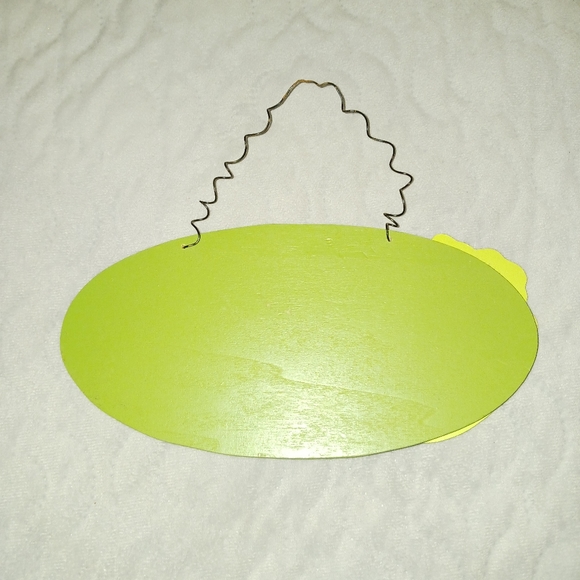 Vintage Spring "Welcome" Sign - Picture 4 of 7